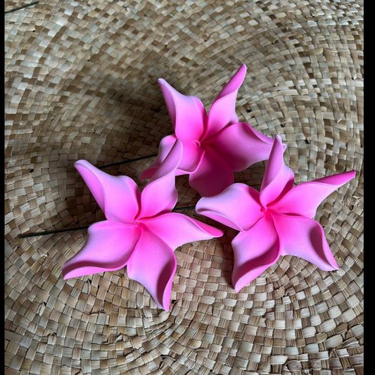 Utuko Pink Twisted Plumeria Ombre 2-tone Foam Flower Sei Siale 10cm